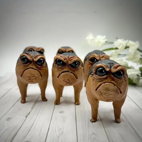 Grumpy Frog Statue Ugly Toad Garden Decor