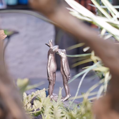 Couple Kiss Frog Garden Statue Outdoor Decor
