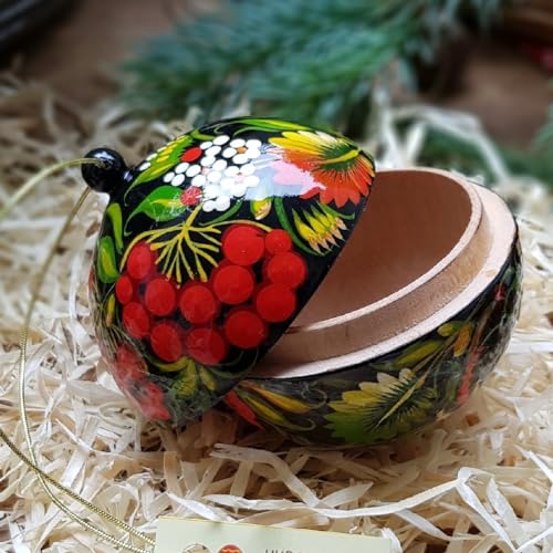 Hand Painted Christmas Ball with Gift Box 7 cm Wooden Ornament