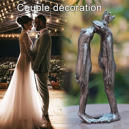 Couple Kiss Frog Garden Statue Outdoor Decor