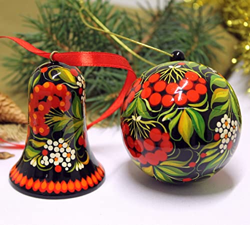 Hand Painted Christmas Ball with Gift Box 7 cm Wooden Ornament